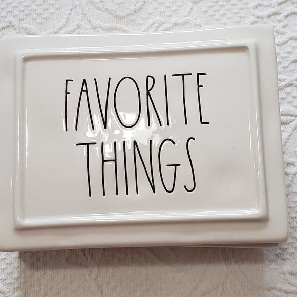Rae Dunn FAVORITE THINGS Jewelry/Trinket Box with Lid - Picture 1 of 5